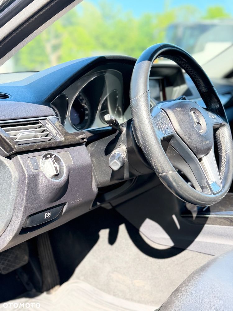 Mercedes-Benz Klasa E - 6
