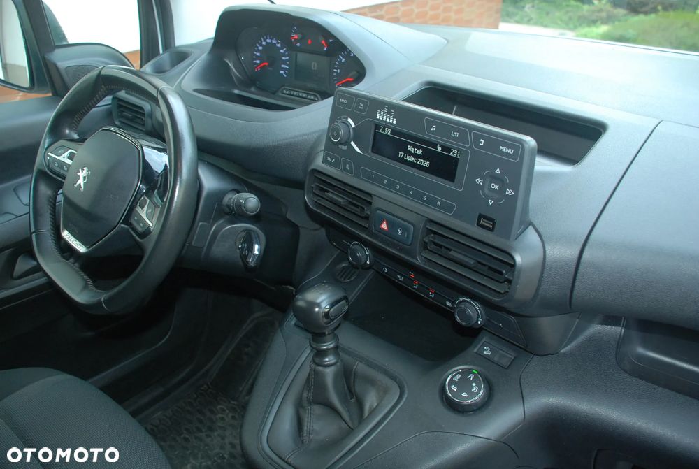 Peugeot Partner - 24