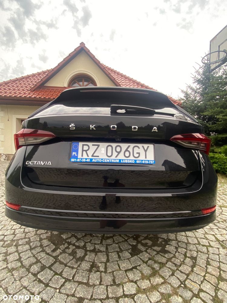 Skoda Octavia 2.0 TDI DSG Selection Plus - 7