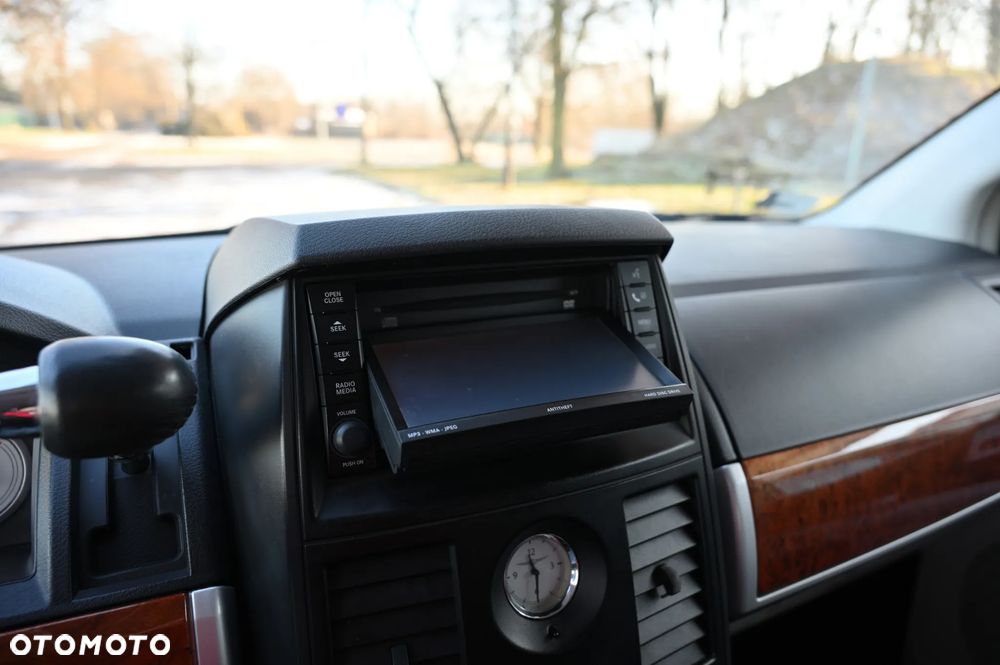 Chrysler Grand Voyager 2.8 CRD Automatik Limited - 24