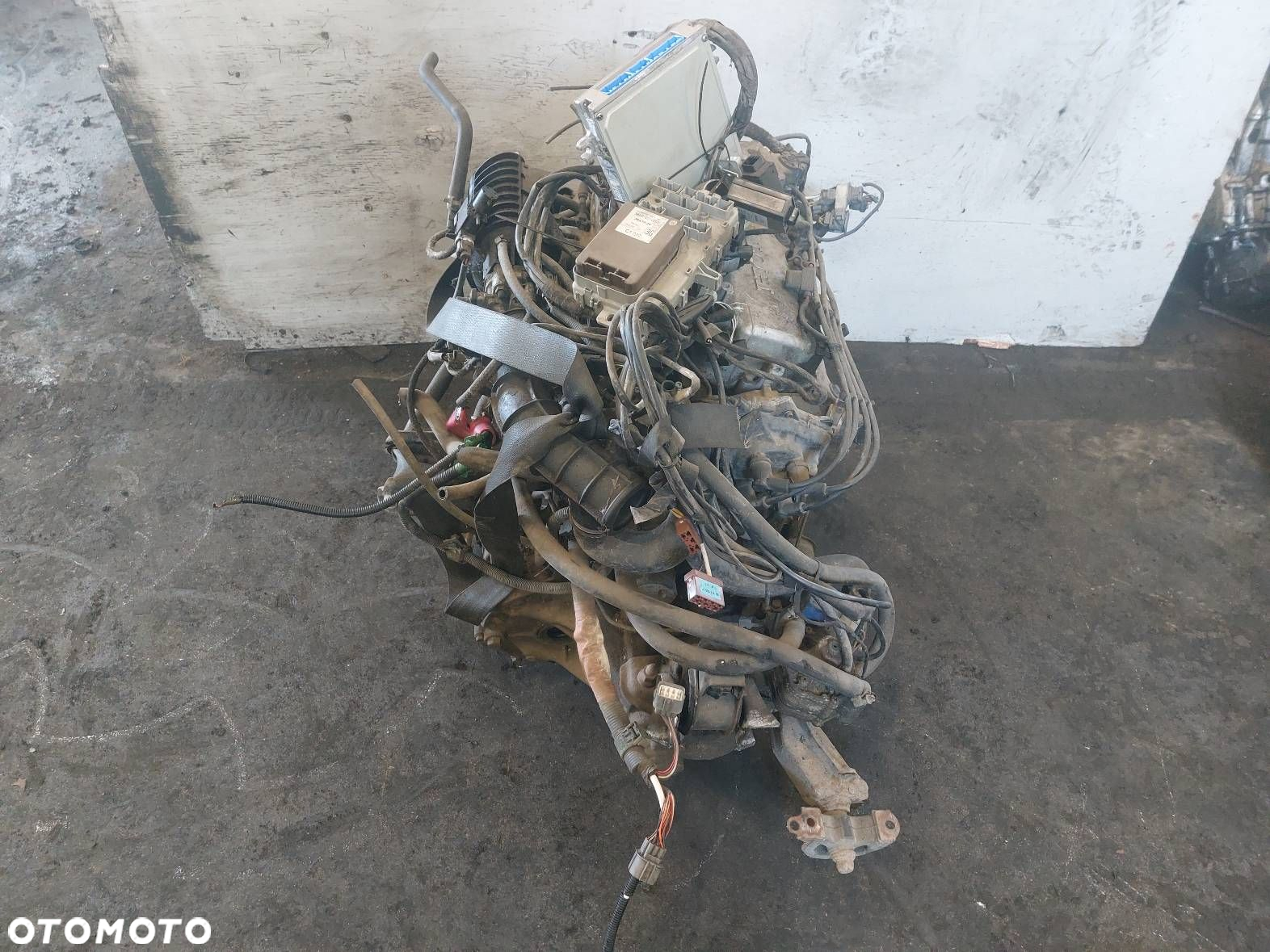 SILNIK BENZYNOWY + KOMPLETNY OSPRZĘT + SKRZYNIA CIVIC VI 1.4 16V D14A7 - 9