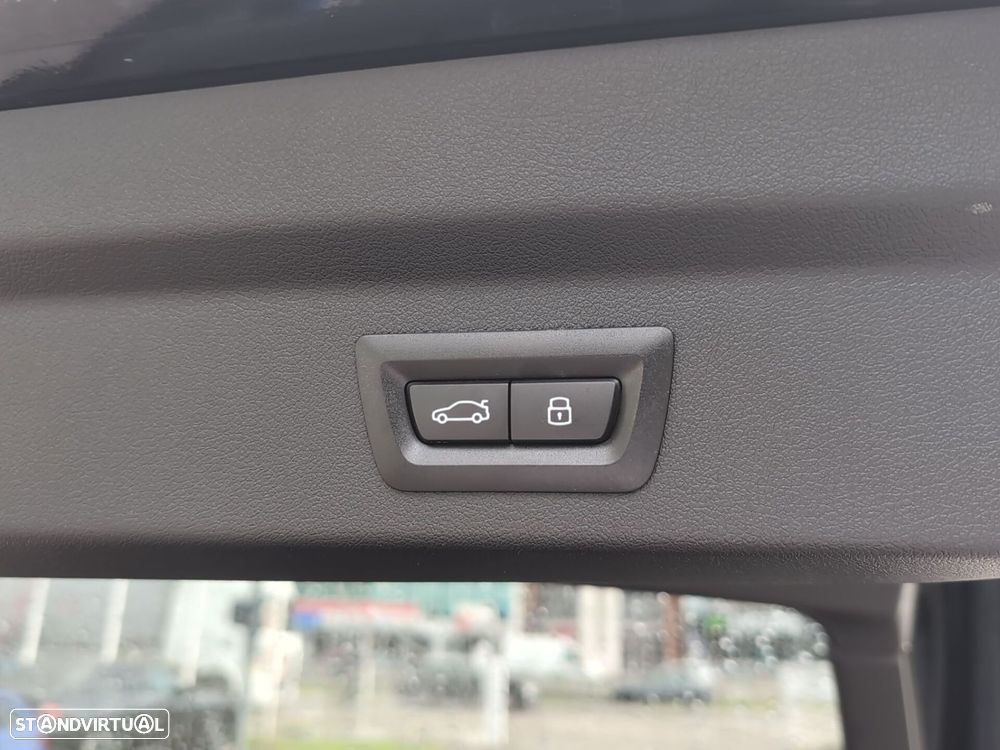 BMW X2 18 d sDrive Auto Pack M - 22