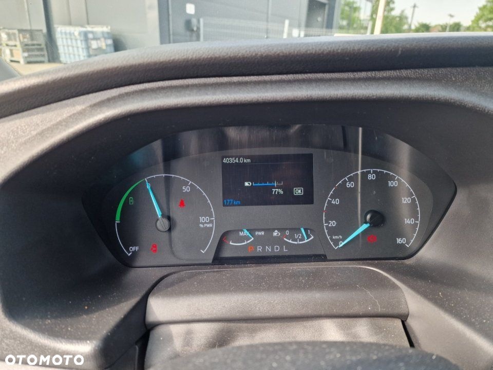 Ford E-Transit - 10