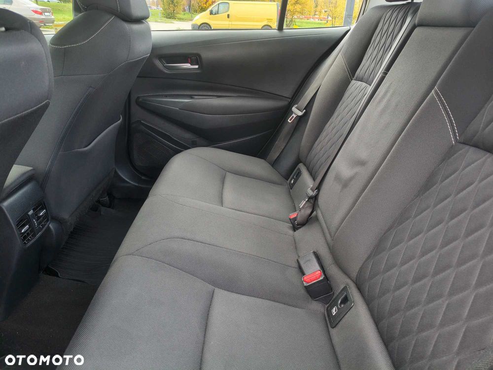 Toyota Corolla - 7