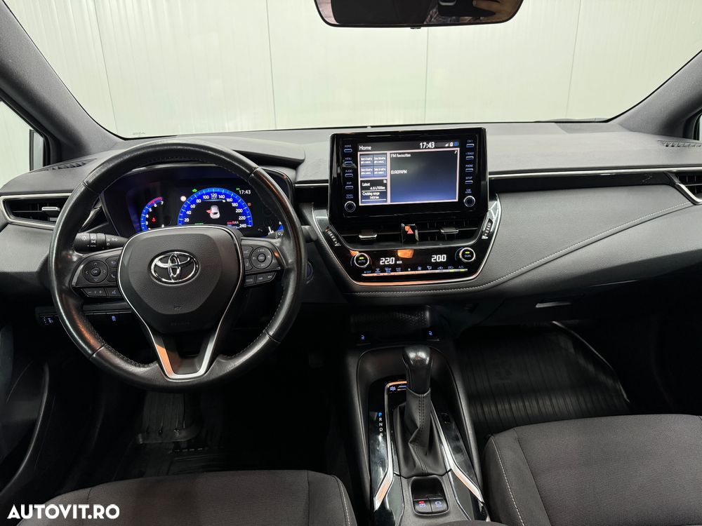 Toyota Corolla 1.8 HSD Dynamic - 11