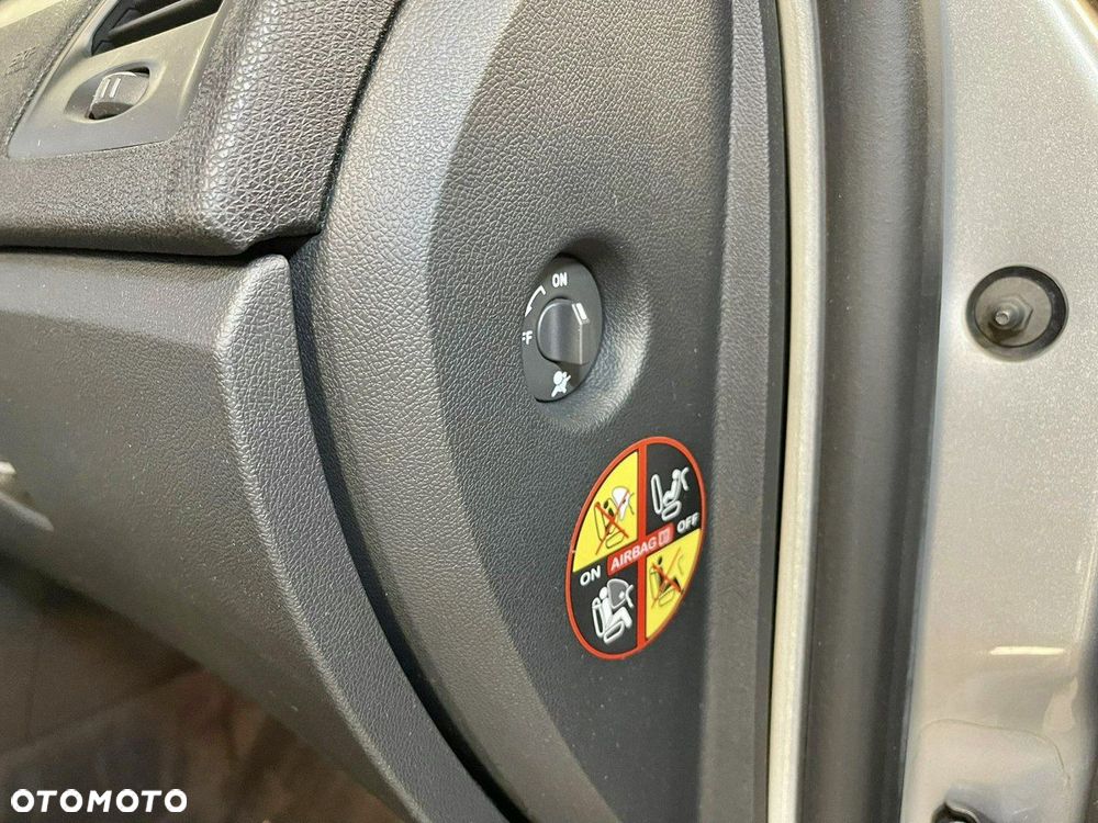 Renault Laguna 2.0 DCi FAP Dynamique - 36