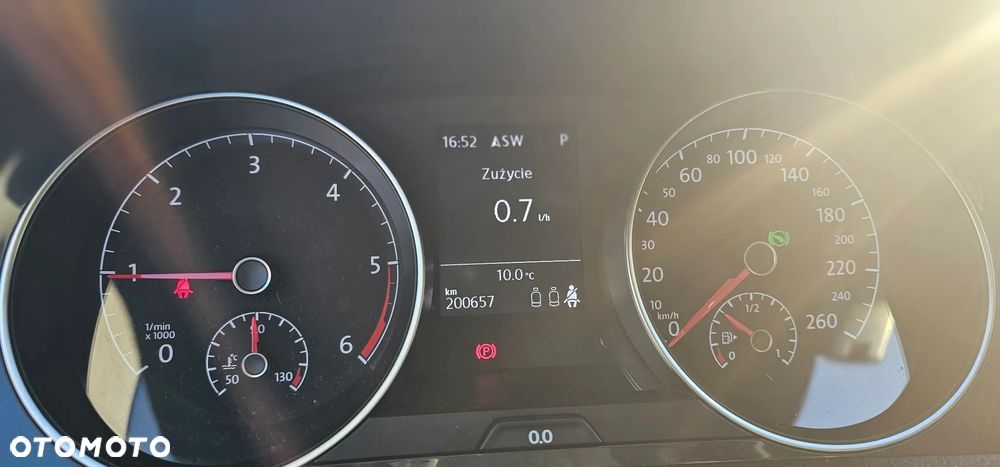 Volkswagen Golf Variant 2.0 TDI SCR DSG Comfortline - 8