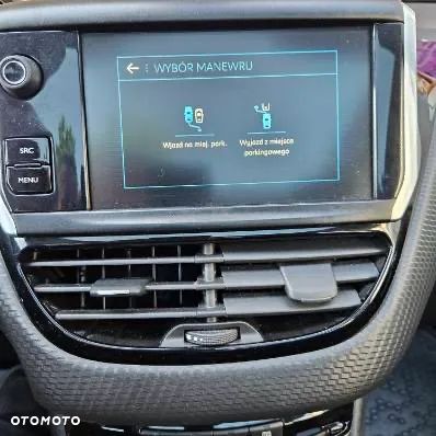 Peugeot 208 1.2 PureTech GPF Allure S&S EAT6 - 19