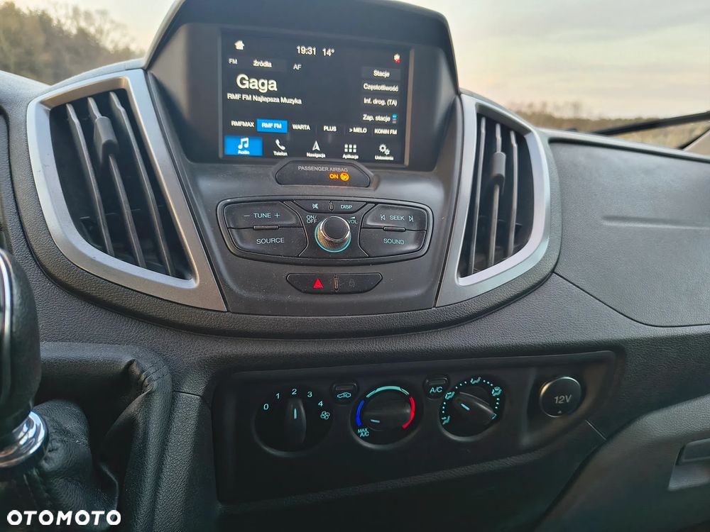 Ford Transit - 17