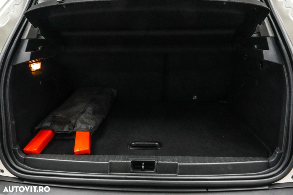 Renault Captur BLUE dCi 115 BUSINESS EDITION - 20