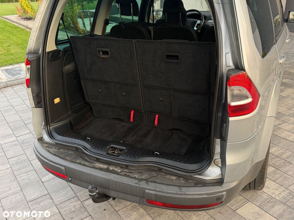 Ford Galaxy 2008 photo 5