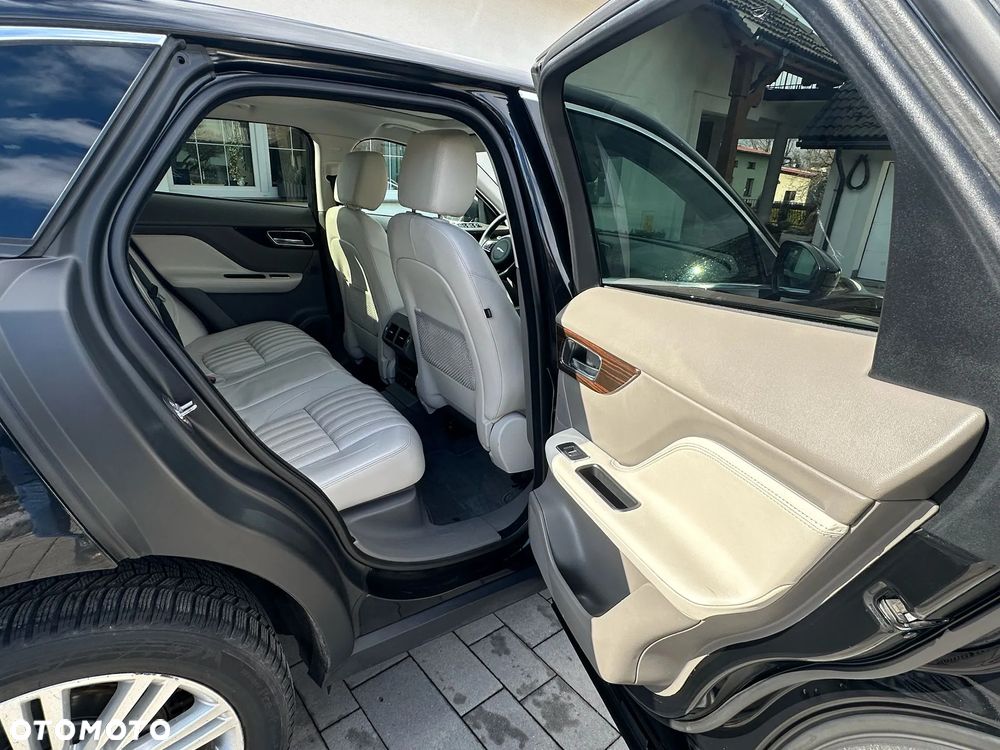 Jaguar F-Pace 3.0 TDV6 AWD Prestige - 13