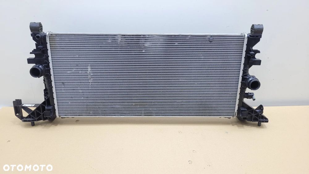 Chłodnica Wody Opel Astra 5 V K 16-20r. 1,2T 1,4T 1,5D 1,6T CDTI 39146897