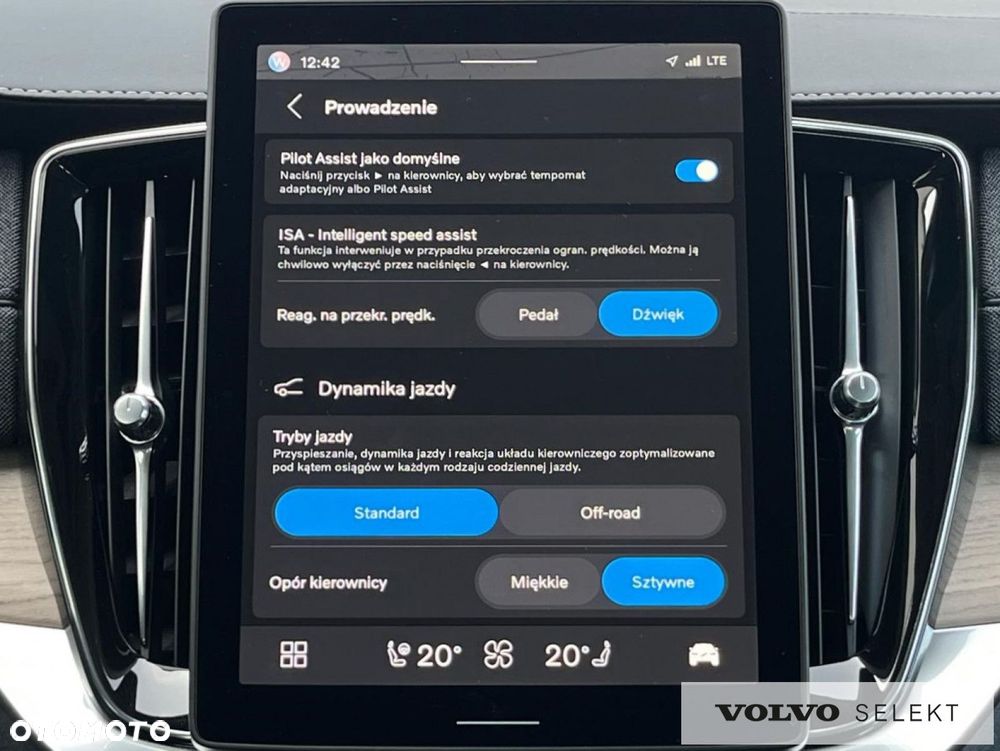 Volvo XC 90 - 21