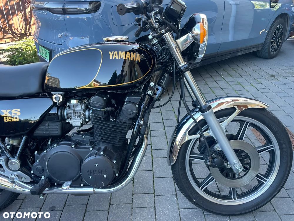Yamaha XS - 7