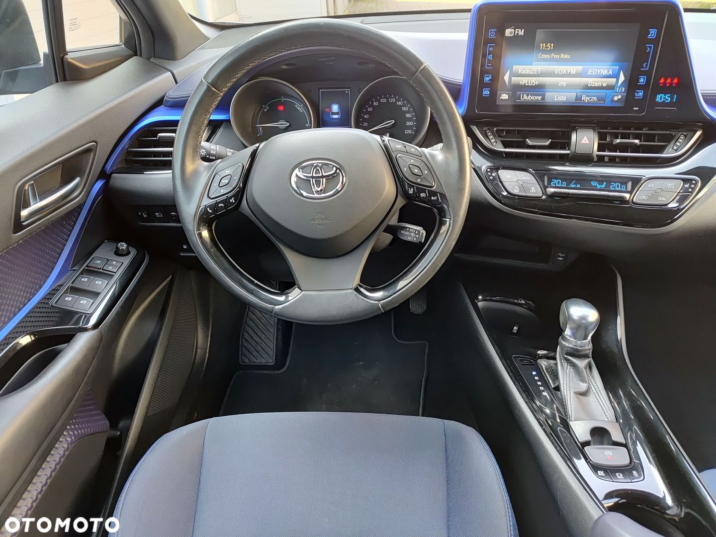 Toyota C-HR - 12