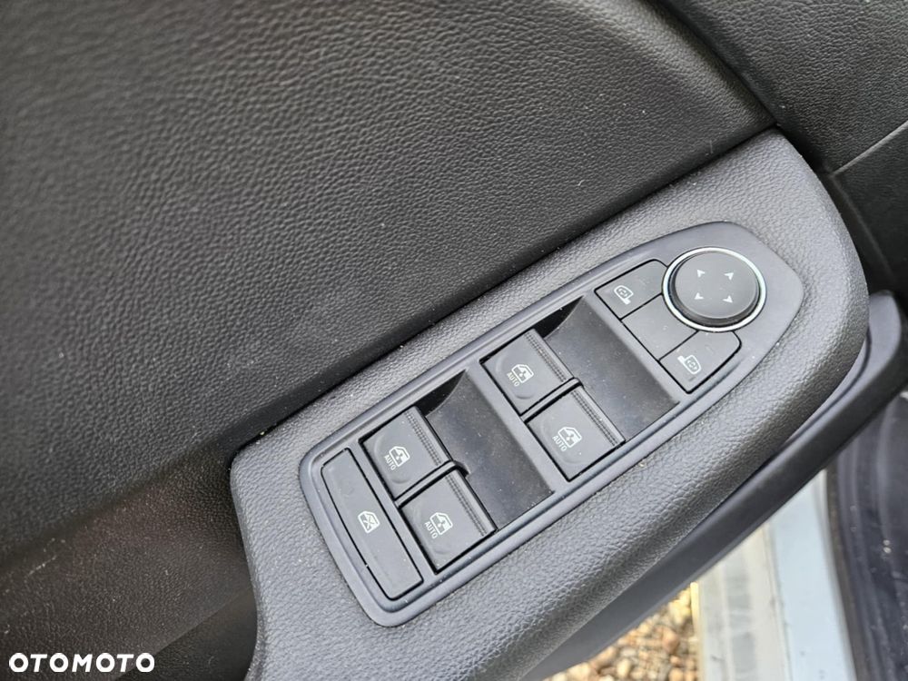 Renault Clio TCe 90 TECHNO - 14