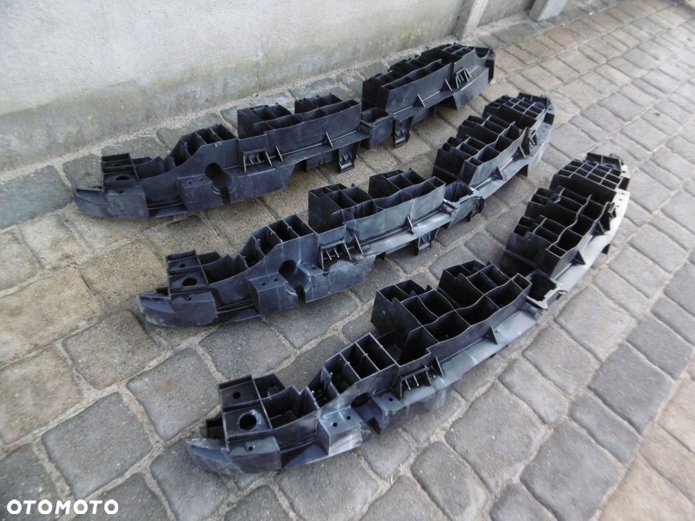 renault laguna iii h/b - absorber zderzaka tylnego - 2