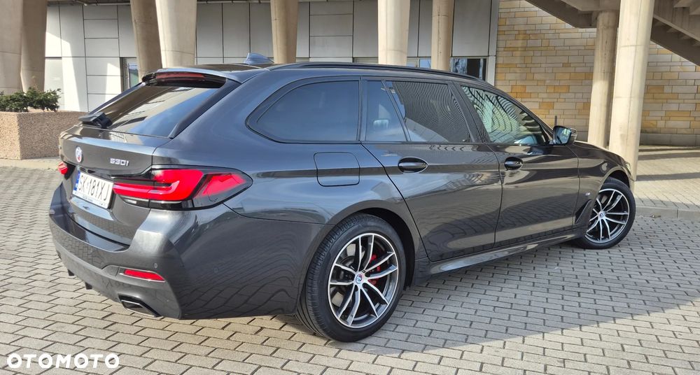 BMW Seria 5 530i xDrive mHEV M Sport sport - 18