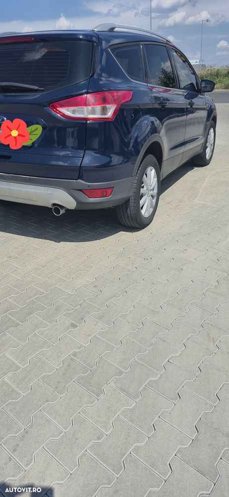Ford Kuga - 4