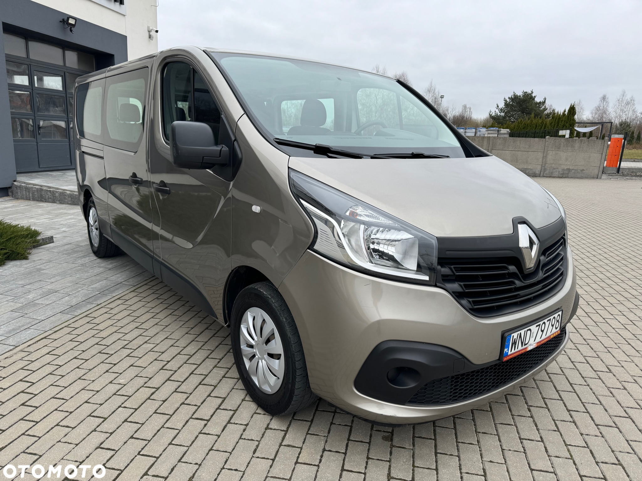 Renault Trafic Grand Passenger 2,9t Pack Clim - 3