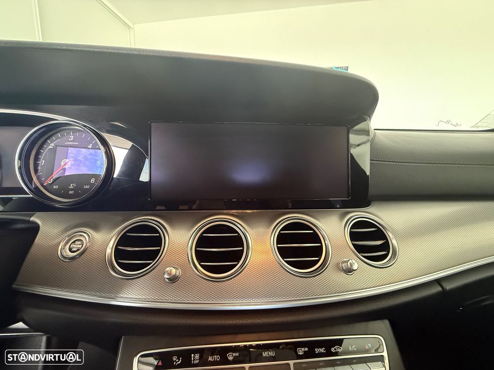 Mercedes-Benz E 220 d AMG Line - 7