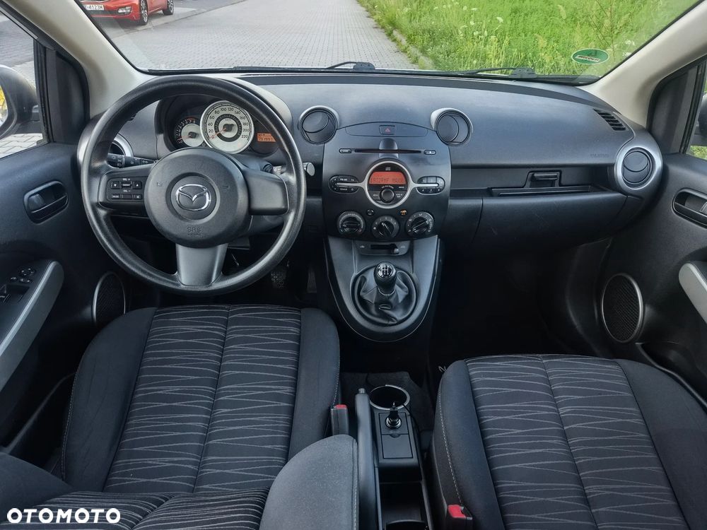 Mazda 2 1.3 MZR Active - 4