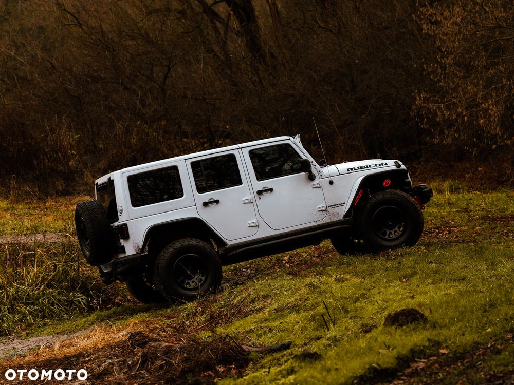 Jeep Wrangler 3.6 Unlim Rubicon - 35