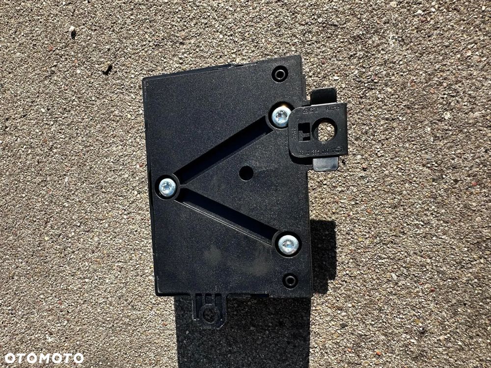 Moduł Sterownik Pompy Paliwa Mercedes W212 VITO W639 A2129000306 - 2