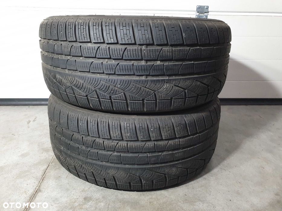 2szt. 255/40/18 95H Pirelli Winter Sottozero II RFT 5mm 2018r [ 7639 ]
