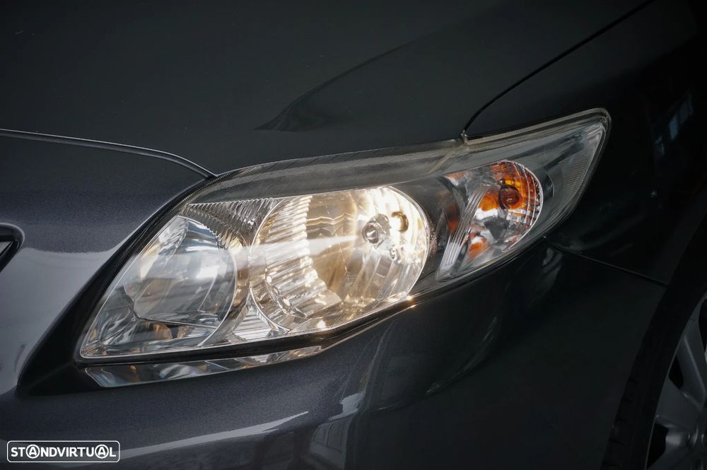 Toyota Corolla 1.4 D-4D PM - 24