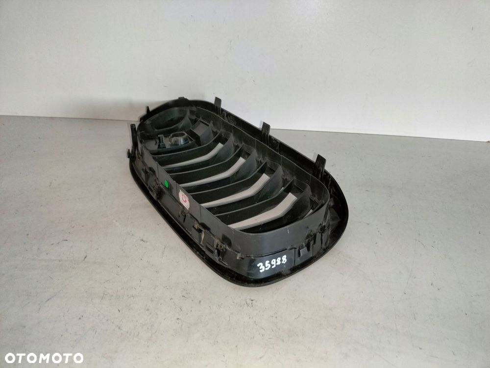 atrapa nerka grill lewa bmw m5 f90 17- - 8