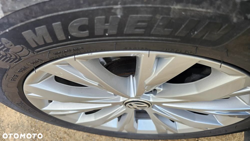 Volkswagen Passat 2.0 TDI BMT Highline - 2