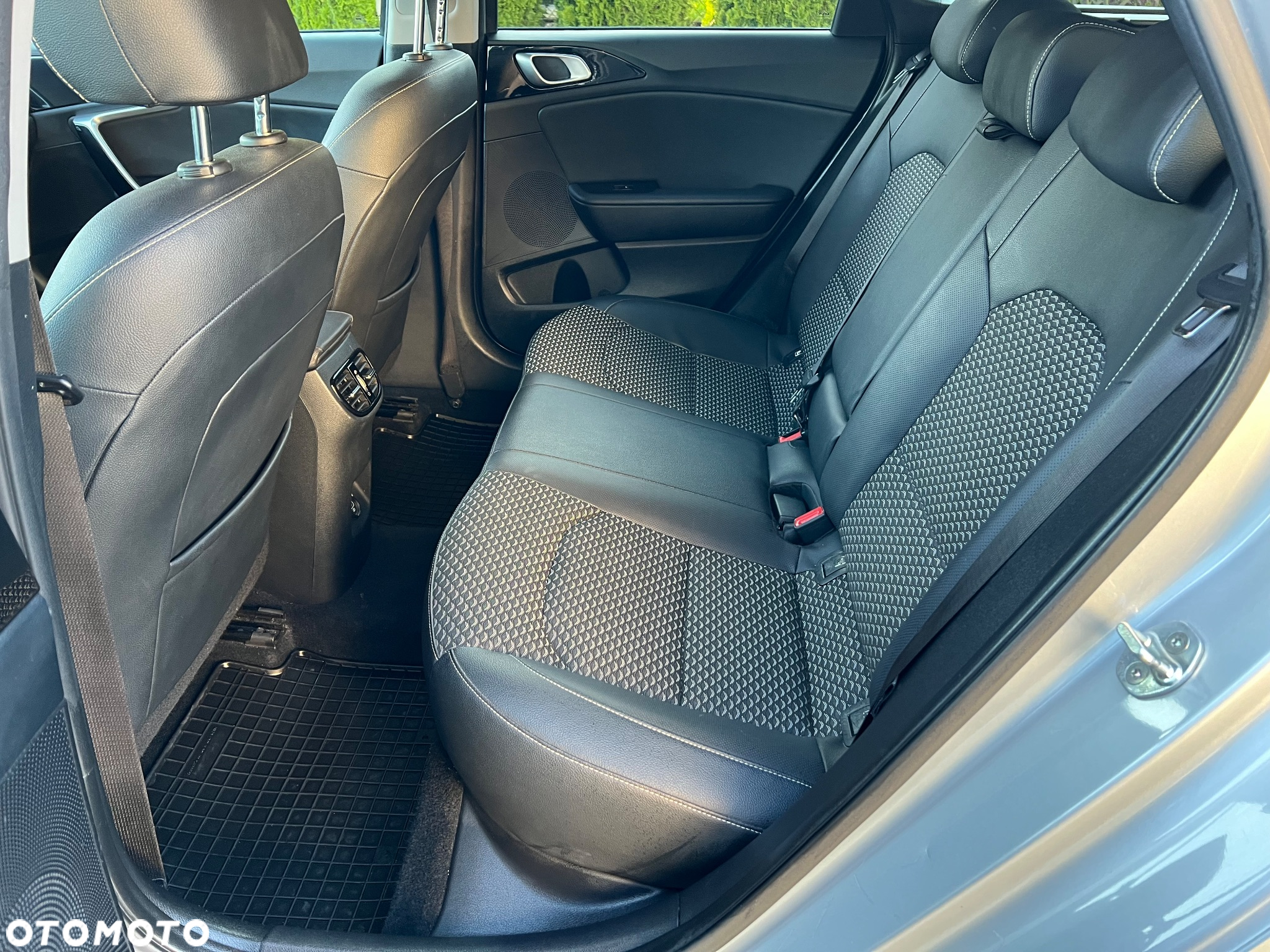 Kia Ceed 1.5 T-GDI L - 15