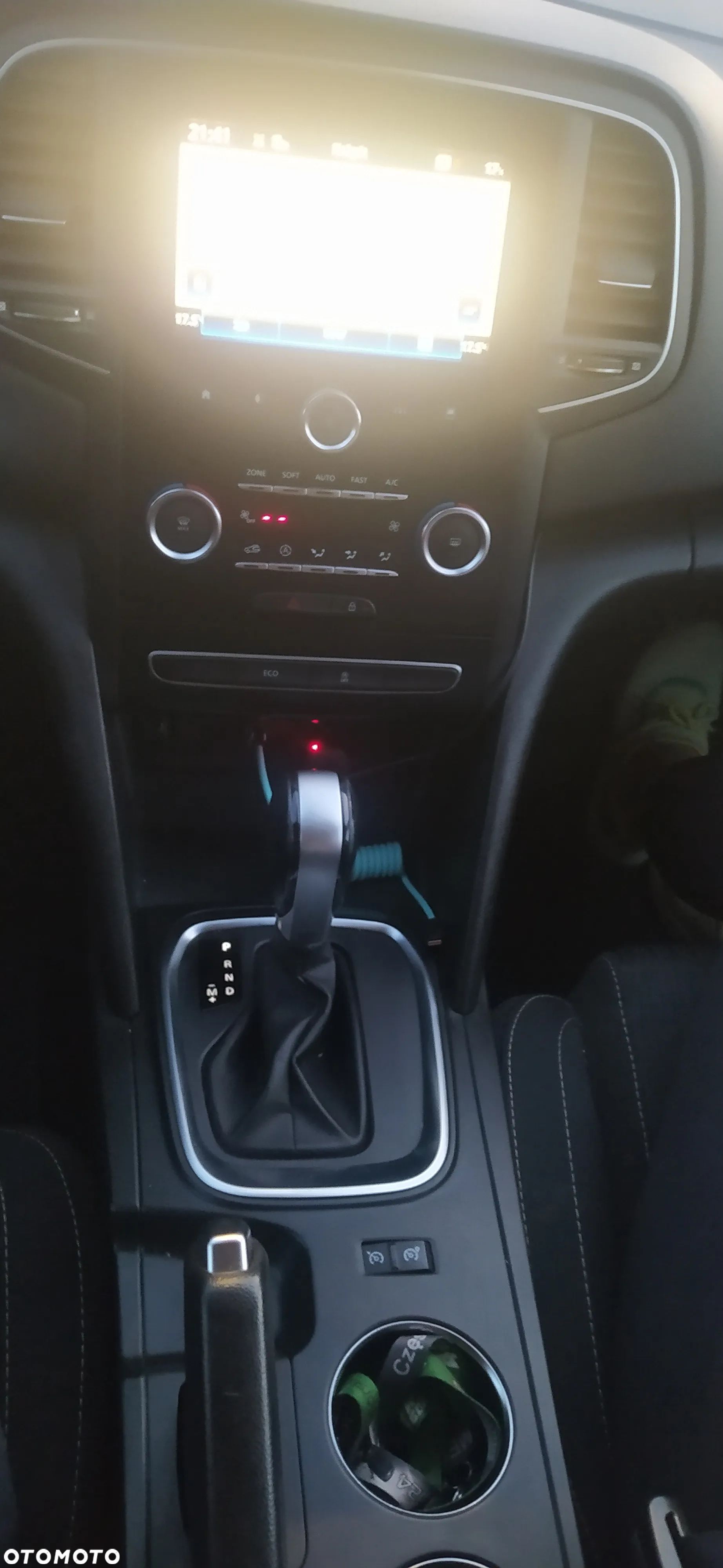 Renault Megane 1.5 dCi Limited EDC - 5