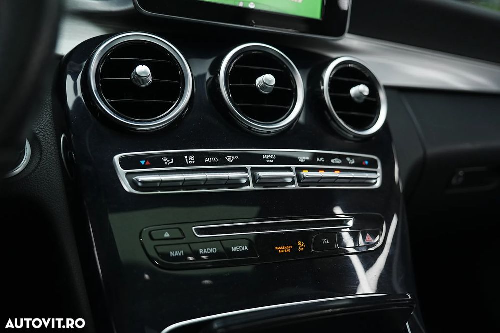 Mercedes-Benz C 220 (BlueTEC) d 7G-TRONIC Exclusive - 28