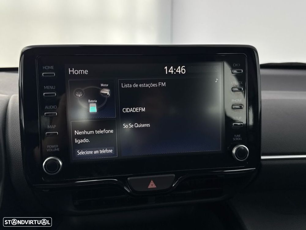 Toyota Yaris Cross 1.5 HDF Comfort Plus AWD - 15