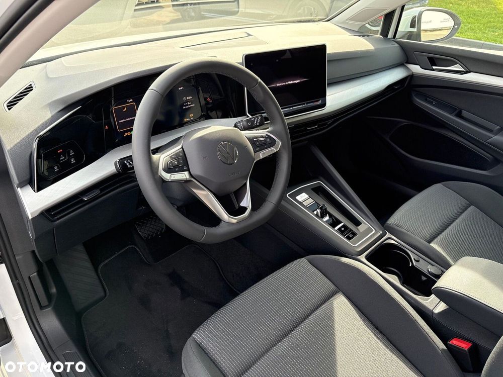 Volkswagen Golf - 9