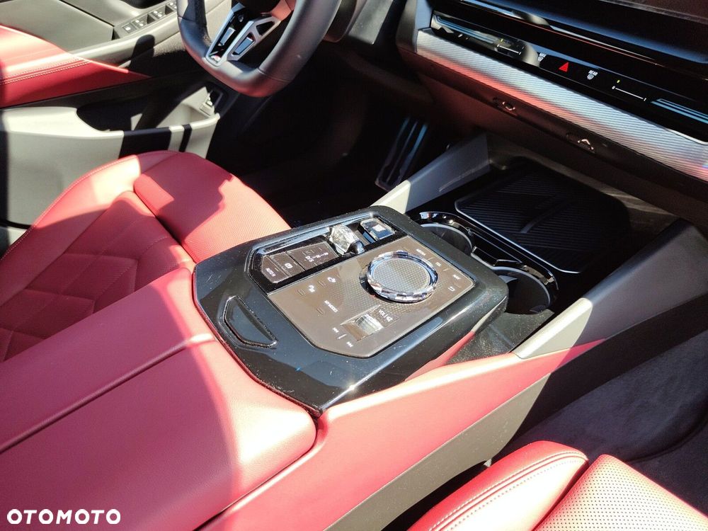 BMW Seria 5 - 29