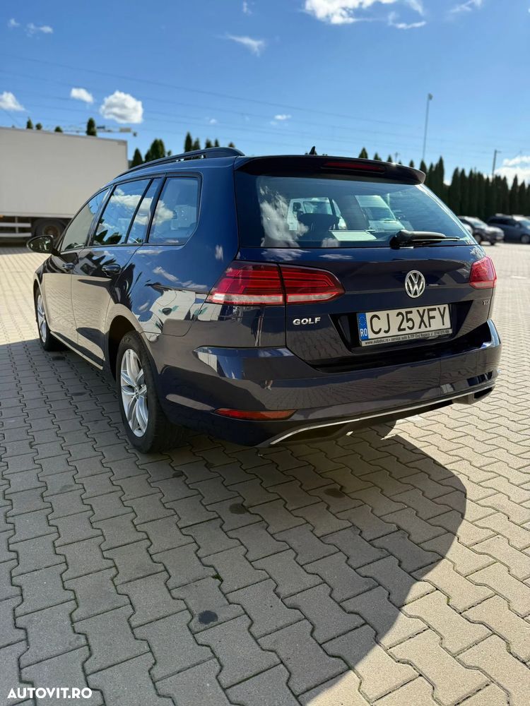 Volkswagen Golf 1.6 TDI Comfortline - 5