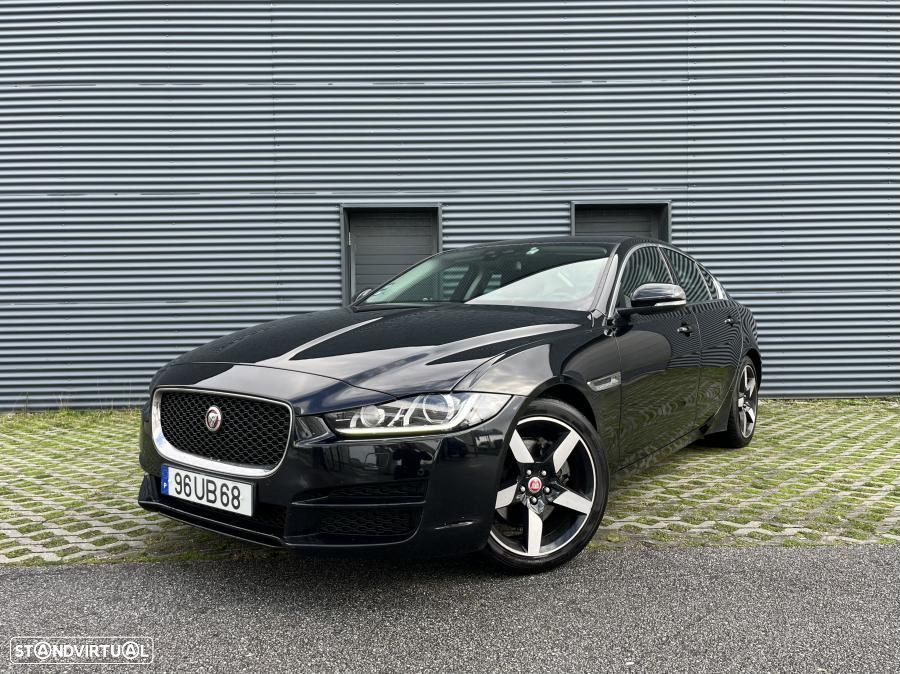 Jaguar XE 2.0 D Prestige Aut. - 1