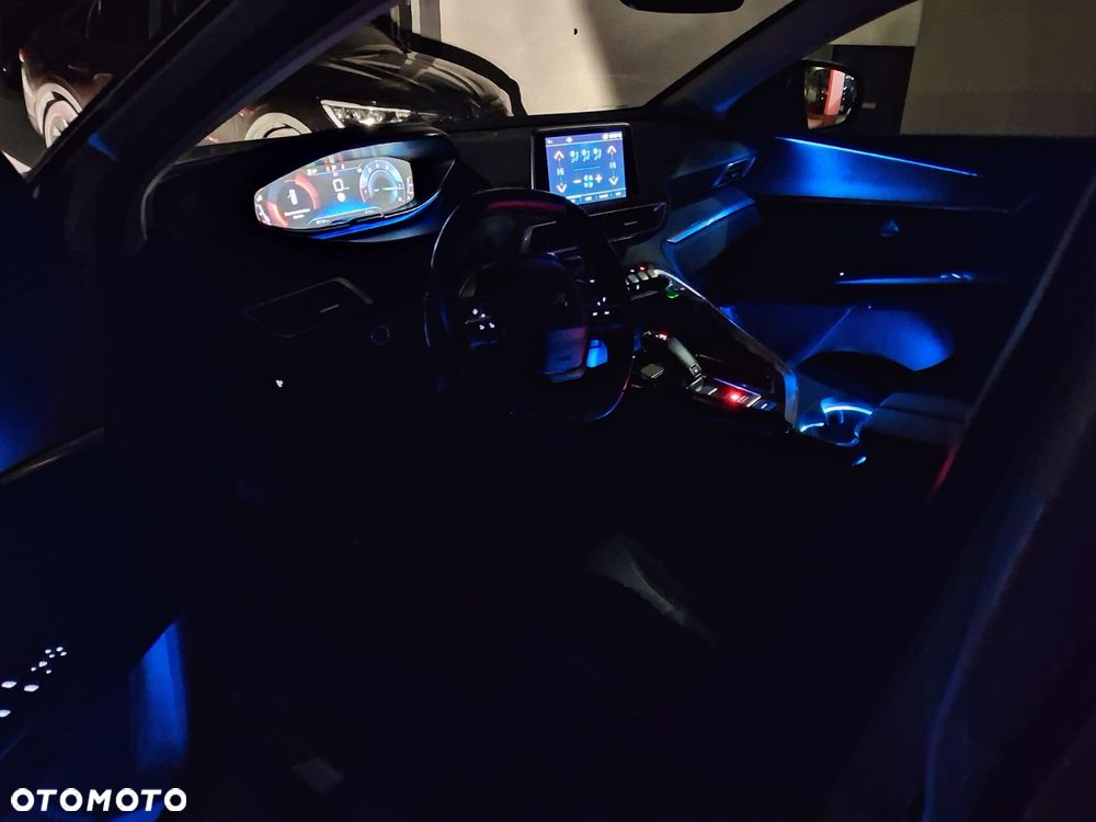 Peugeot 3008 PureTech 180 Stop & Start GPF EAT8 Crossway - 23