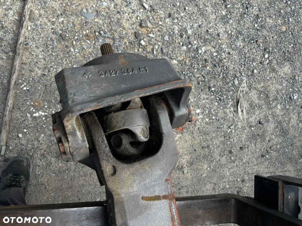Przedni most do Massey Ferguson 3630-3610 nr 3426946M93 - 4