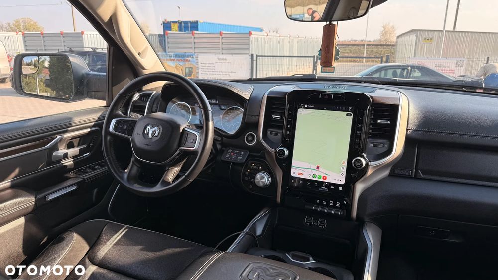 RAM 1500 Crew Cab Longhorn - 14