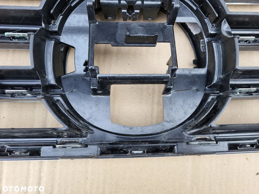 ATRAPA GRILL VW PASSAT B8 LIFT R LINE - 9