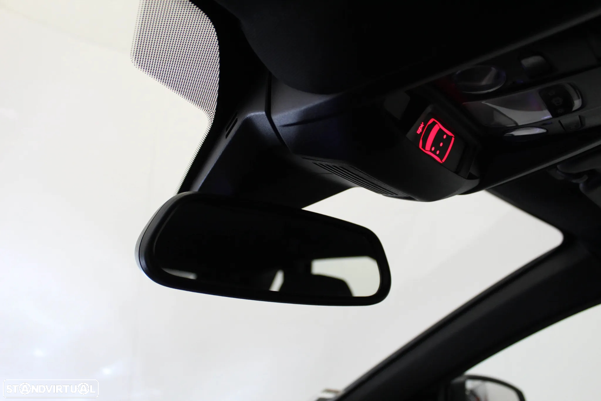 Peugeot 3008 1.2 PureTech Active Pack - 19