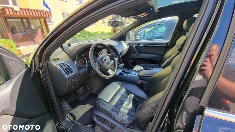 Audi Q7 - 2