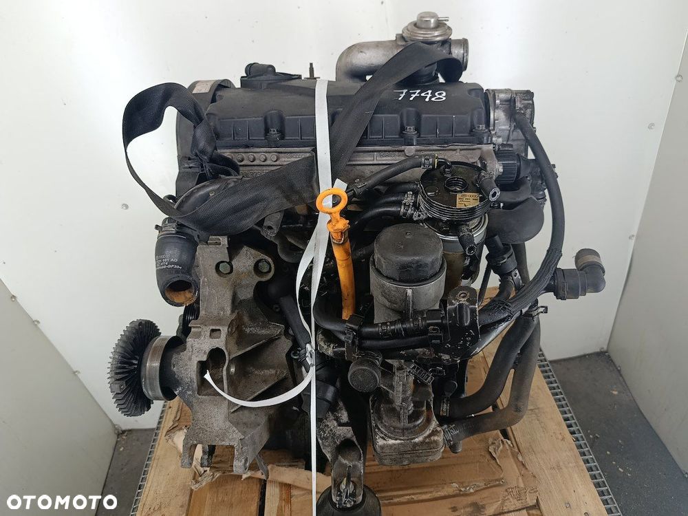 SILNIK VW PASSAT B5 AVB 1.9 TDI - 1