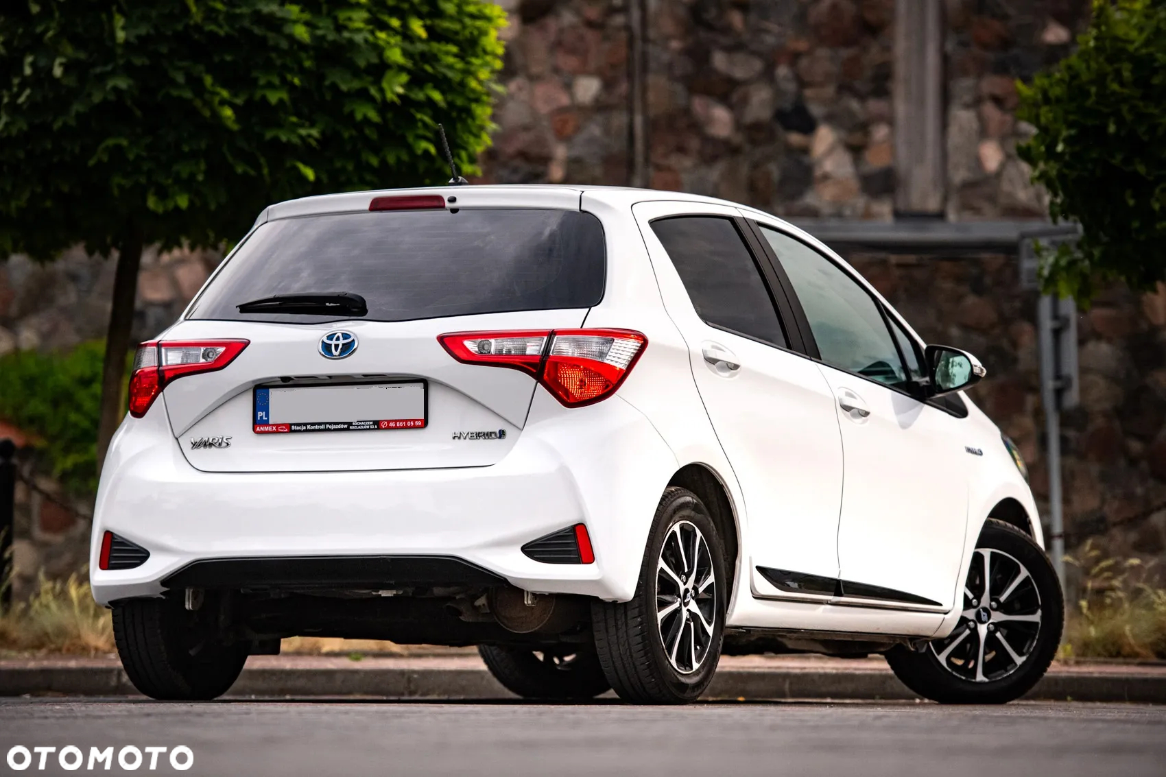 Toyota Yaris Hybrid 100 Premium EU6 - 3