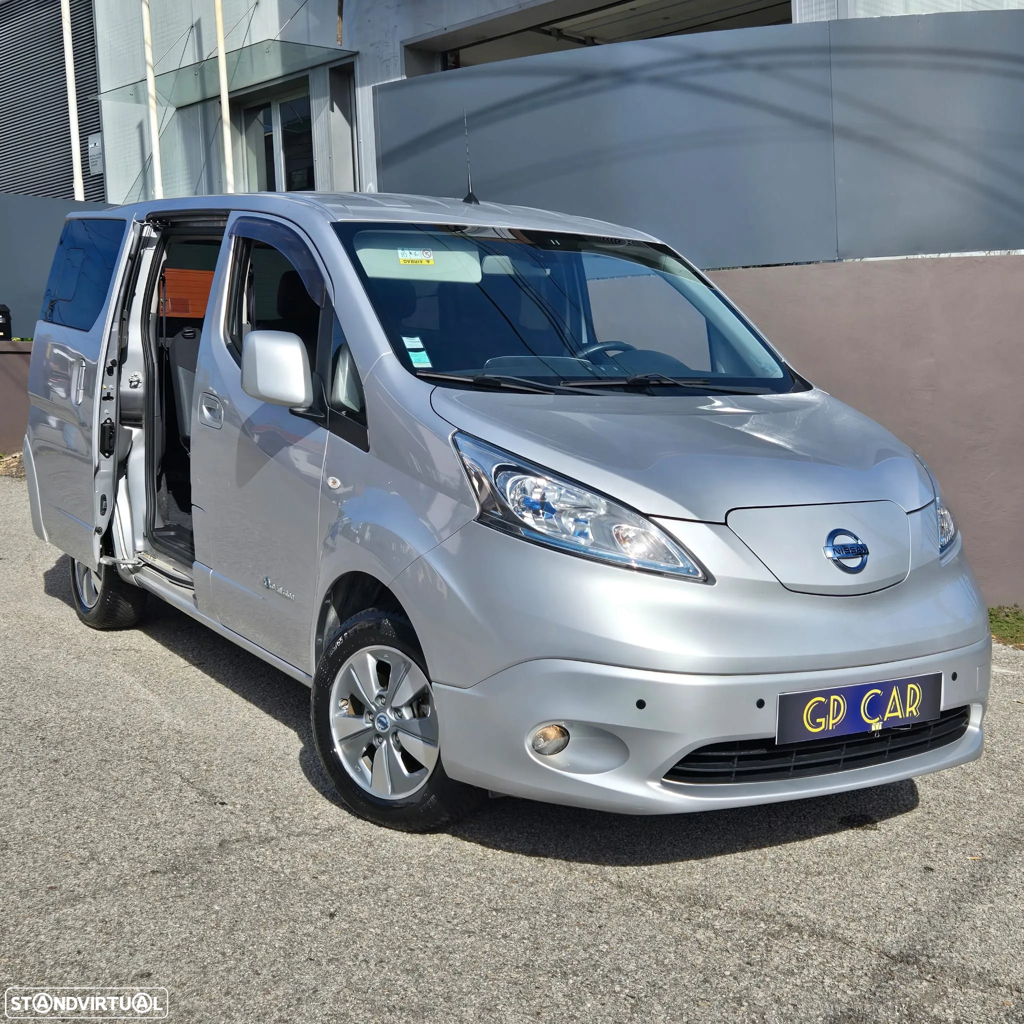 Nissan e-NV200 Evalia 5L Navegador - 2